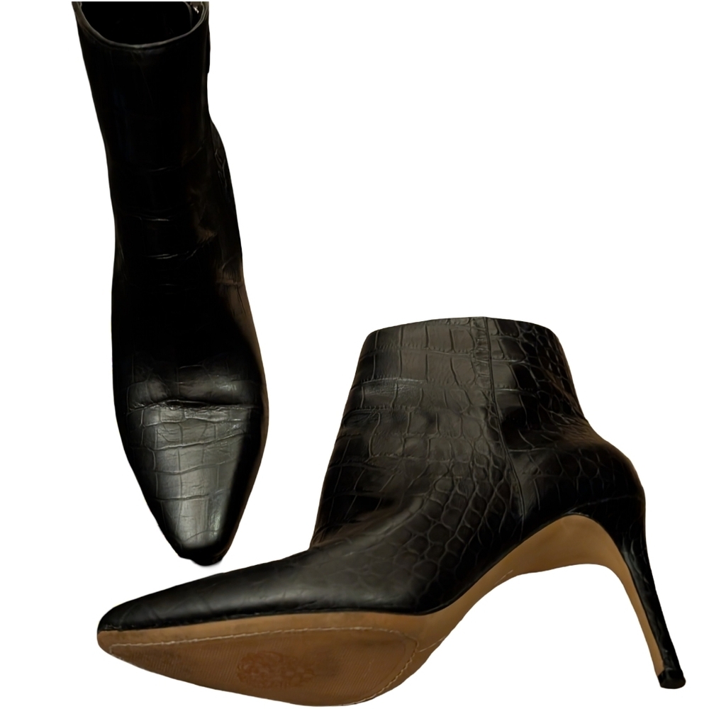 Vince Camuto Leather Ankle Boots 10 - Picture 15 of 16